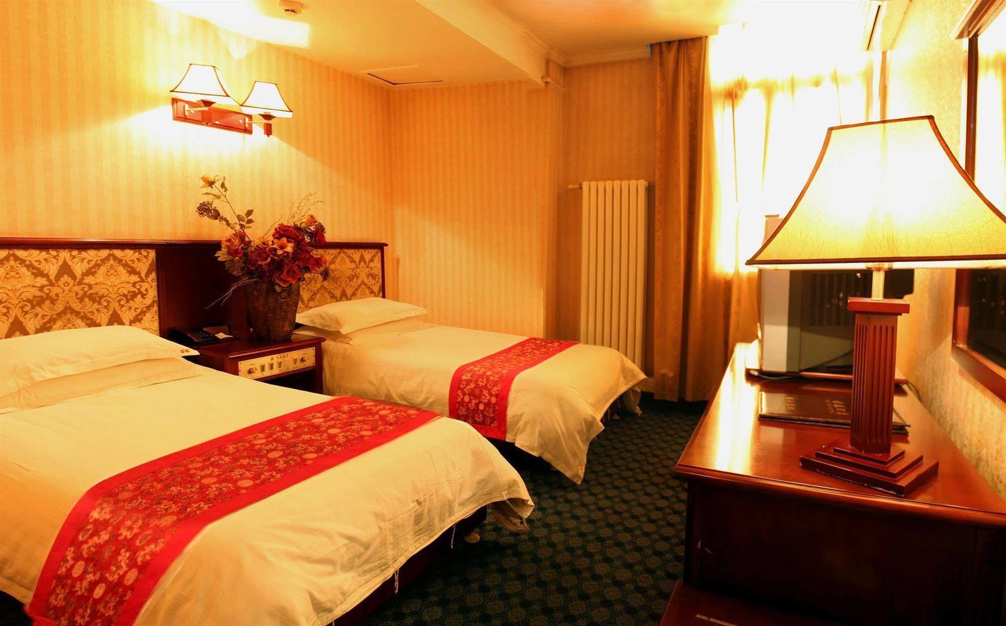 Beijing Bo Tai Hotel Esterno foto